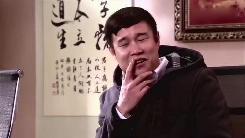 吃瓜群众搞笑解释,揭秘娱乐圈那些让人笑到肚子疼的幕后故事