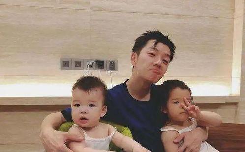 甜心和堂弟吃瓜,甜心与堂弟的甜蜜瓜界冒险