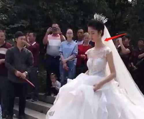 吃瓜新娘婚礼,吃瓜新娘的别样婚礼盛宴