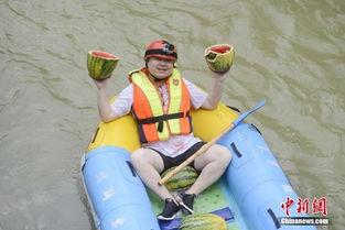 湖南校园群众吃瓜