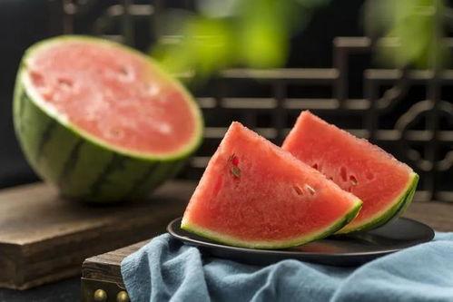 商丘师范艺术吃瓜,一场别开生面的“吃瓜”盛宴