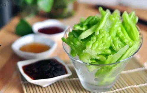 吃瓜视频处理,网络舆论场中的娱乐与真相