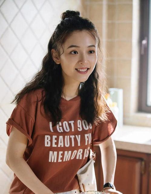 下堂夫人吃瓜日常,揭秘娱乐圈幕后风云