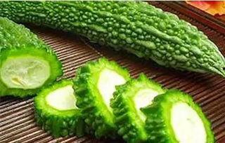 水池吃瓜,揭秘水池吃瓜的趣味时光